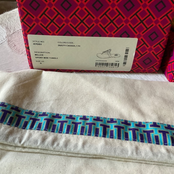 NWT -Tory Burch Sandal - Picture 2 of 5